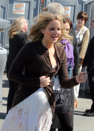 Jennifer_Lawrence_at_the_Miu_Miu_Fashion_Week_Fashion_Show_in_Paris_028.jpg