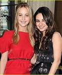 Jennifer_Lawrence_at_the_Miu_Miu_Fashion_Week_Fashion_Show_in_Paris_07.jpg