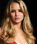 Jennifer_Lawrence_attending_the_2011_Vanity_Fair_Oscar_Party_in_a_smoking_hot_red_dress_20.jpg