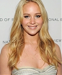 Jennifer_Lawrence_attending_the_2011_National_Board_Review_28.jpg