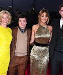 Beautiful_Jennifer_Lawrence_in_a_Golden_dress_at_the_London_premiere_of_The_Hunger_Games_031.jpg