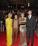 Beautiful_Jennifer_Lawrence_in_a_Golden_dress_at_the_London_premiere_of_The_Hunger_Games_054.jpg