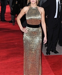 Jennifer_Lawrence_at_the_London_premiere_of_The_Hunger_Games_begging_for_an_Oscar_in_a_gold_dress_106.jpg
