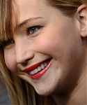 Jennifer_Lawrence_at_the_Paris_Hunger_Games_premiere_showing_a_fully_nude_back_in_a_beautiful_dress_056.jpg