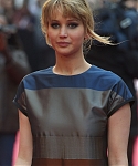 Jennifer_Lawrence_in_a_sexy_hot_dress_at_the_Madrid_premiere_of_The_Hunger_Games_in_Spain_40.jpg