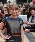Jennifer_Lawrence_in_a_sexy_hot_dress_at_the_Madrid_premiere_of_The_Hunger_Games_in_Spain_47.jpg