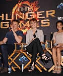 Jennifer_Lawrence_promoting_The_Hunger_Games_mall_promotion_tour_45.jpg
