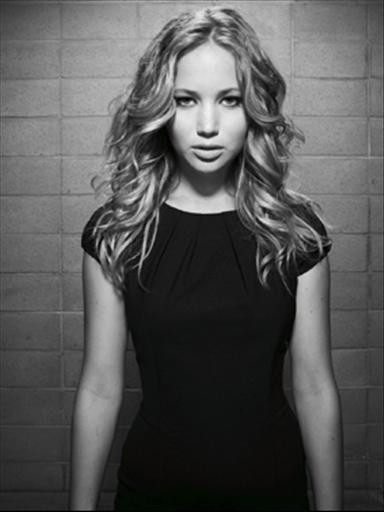 Jennifer_Lawrence_Moveline_Photoshoot_10.JPG