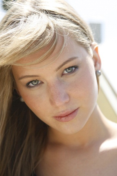 jenniferlawrencecom005.jpg