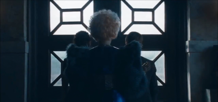 jlaw_thgcf_teasertrailer_0008.jpg