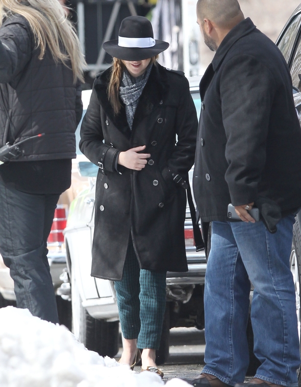 jlaw_untitledproject_onset_20march2013_007.jpg