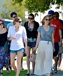 jlaw_candid_21april2013_007.jpg