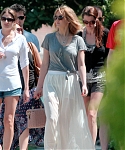 jlaw_candid_21april2013_015.jpg