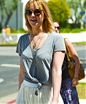 Filename=jlaw_candid_21april2013_019.jpg
Filesize=3315KiB
Dimensions=2718x3900
Date added=May 20, 2013 jlaw_candid_21april2013_019.jpg