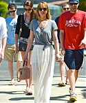 jlaw_candid_21april2013_030.jpg