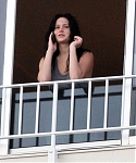 Filename=jlaw_candid_26feb2013hawaii_017.jpg
Filesize=578KiB
Dimensions=2437x3000
Date added=Apr 06, 2013 jlaw_candid_26feb2013hawaii_017.jpg