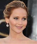 jlaw_events_24feb2013_academyawardsredcarpet_017.jpg