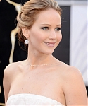 jlaw_events_24feb2013_academyawardsredcarpet_022.jpg