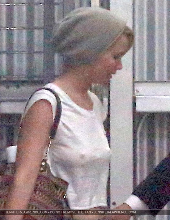 October_8_-_Arriving_at_Milk_Studios_in_LA_for_a_photoshoot__281329.jpg