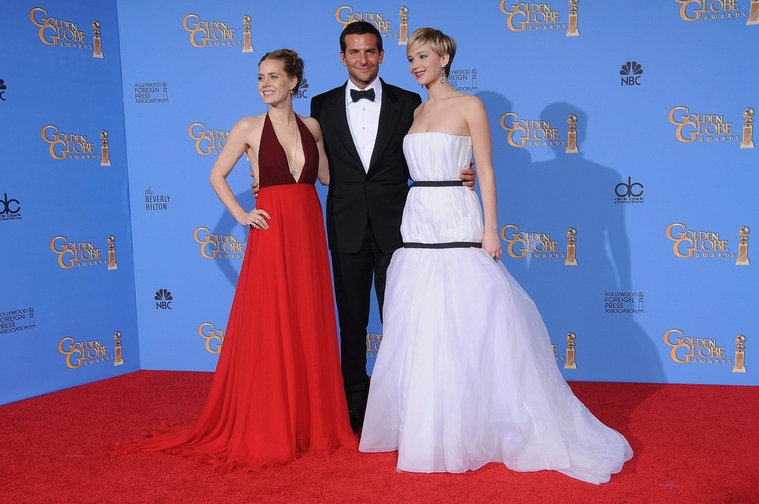 71st_Annual_Golden_Globe_Awards_press_room_2814229.jpg
