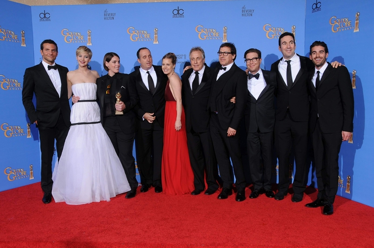 71st_Annual_Golden_Globe_Awards_press_room_2814729.jpg