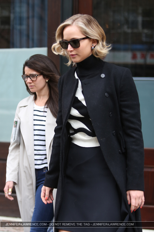 A_March_21_-_Leaving_Greenwich_Hotel_in_NYC_282429.jpg