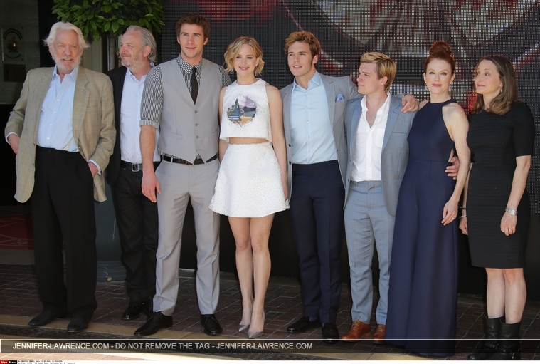 A_May_17_-__Mockingjay_Part_1__photocall_at_Cannes_in_France_289429.jpg