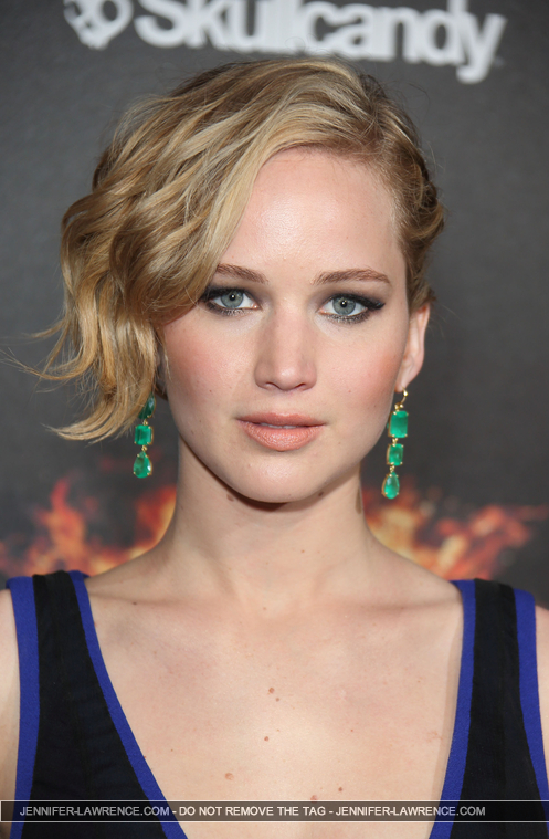 A_May_17_-__The_Hunger_Games_Mockingjay_Part_1__party_in_Cannes_282129.jpg