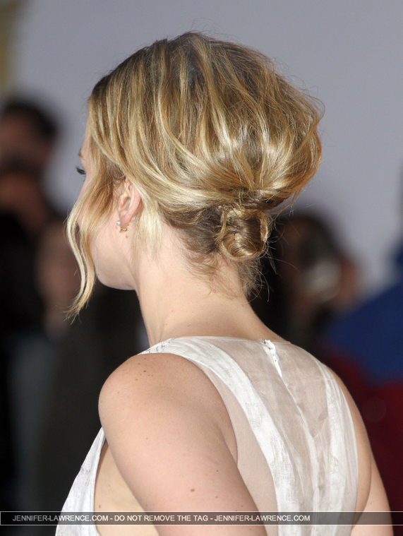A_November_17_-__Mockingjay_Part_1__LA_Premiere_2811729.jpg