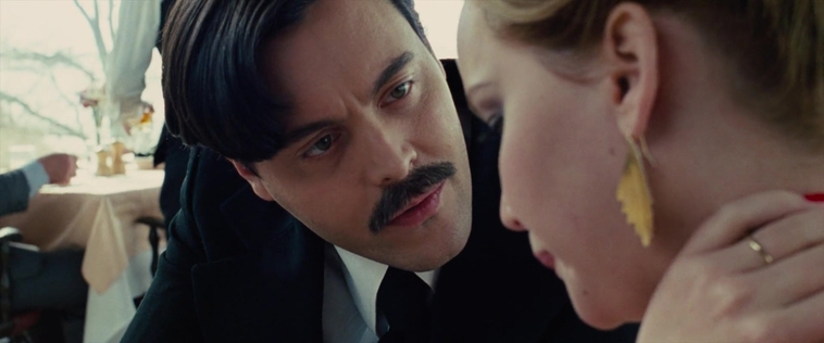 American_Hustle_2013_28195129.jpg