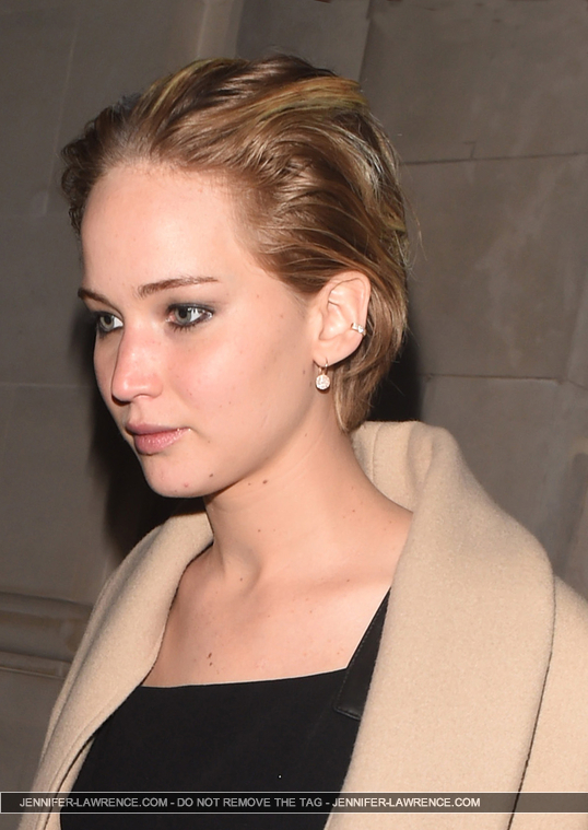 April_24_-_Out_for_dinner_at_Chilton_Steakhouse_in_London_287129.jpg