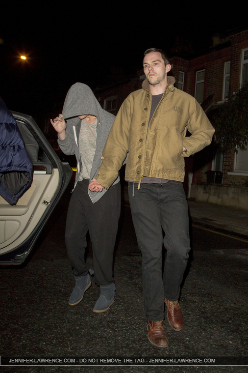 April_25_-_Leaving_a_friends_house_in_London_284229.jpg