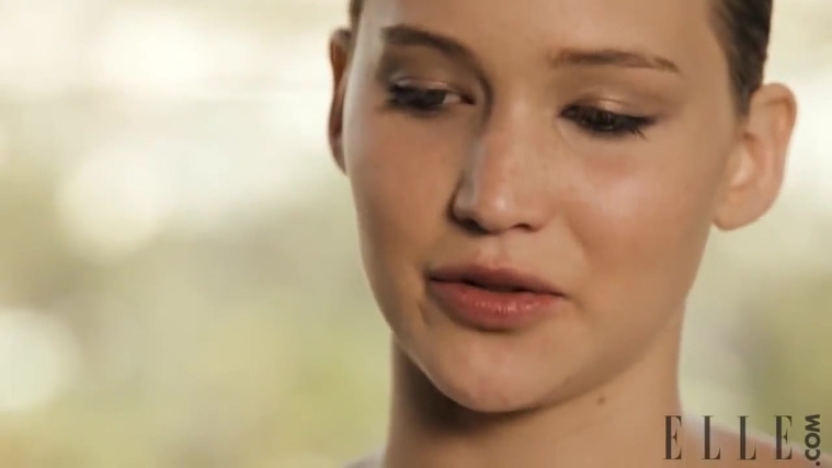 Behind_the_Scenes_Elle_Photoshoot_28December_201229__2817729.jpg