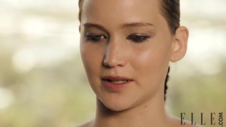 Behind_the_Scenes_Elle_Photoshoot_28December_201229__2820129.jpg