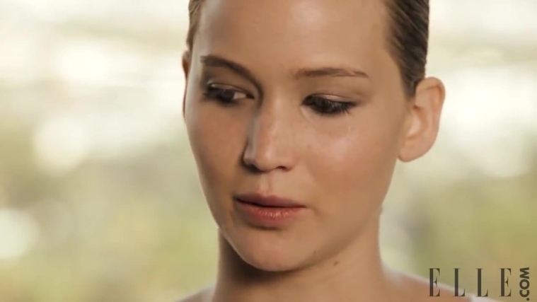 Behind_the_Scenes_Elle_Photoshoot_28December_201229__2821429.jpg