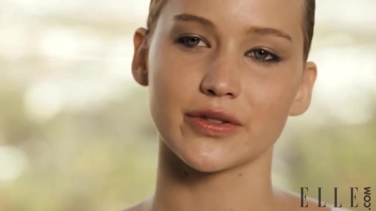 Behind_the_Scenes_Elle_Photoshoot_28December_201229__2821829.jpg