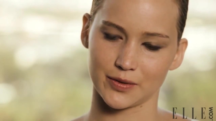 Behind_the_Scenes_Elle_Photoshoot_28December_201229__2822429.jpg