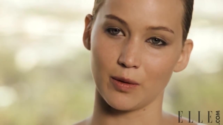 Behind_the_Scenes_Elle_Photoshoot_28December_201229__2822529.jpg