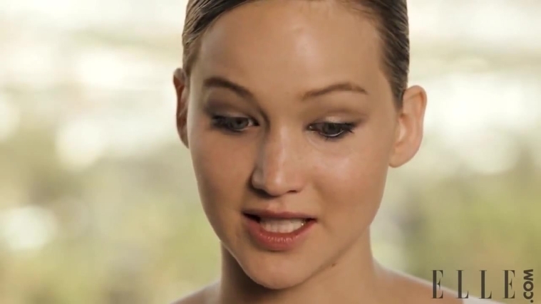 Behind_the_Scenes_Elle_Photoshoot_28December_201229__2827229.jpg