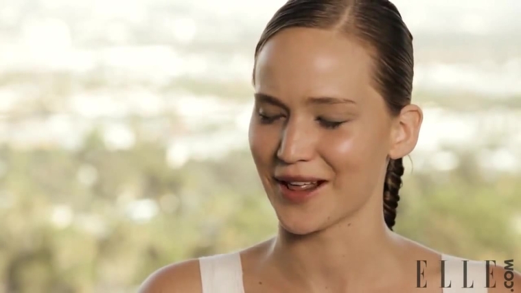 Behind_the_Scenes_Elle_Photoshoot_28December_201229__2839629.jpg