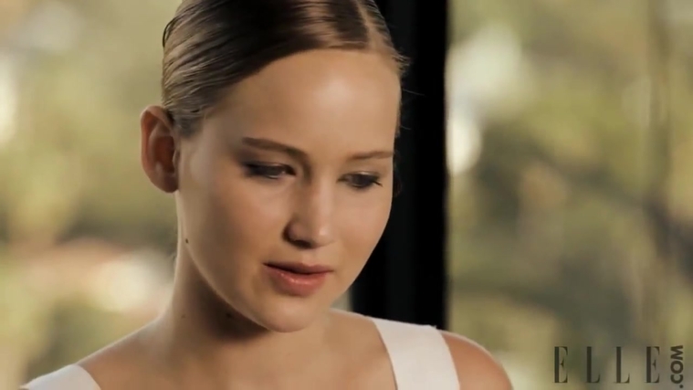 Behind_the_Scenes_Elle_Photoshoot_28December_201229__2840229.jpg