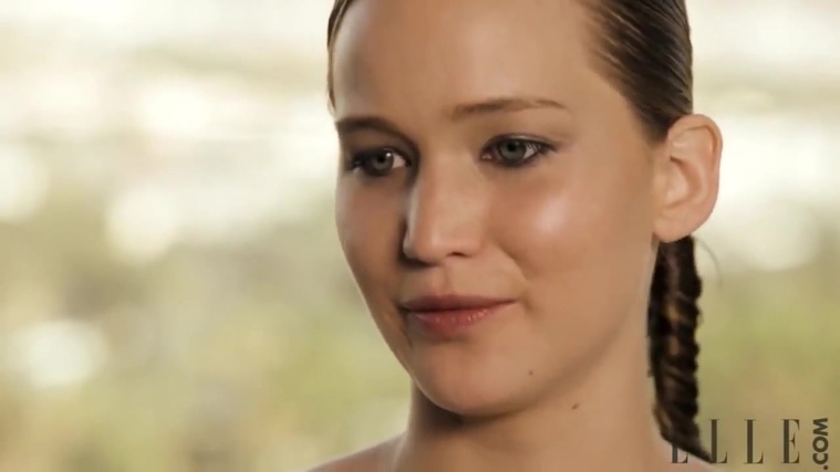 Behind_the_Scenes_Elle_Photoshoot_28December_201229__2860429.jpg