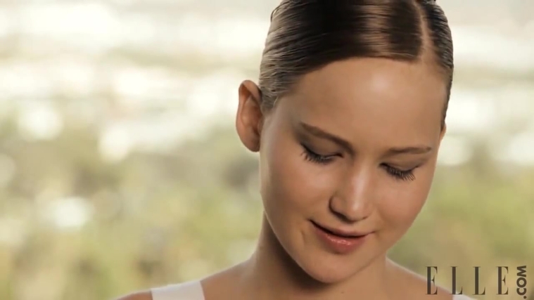 Behind_the_Scenes_Elle_Photoshoot_28December_201229__2867829.jpg
