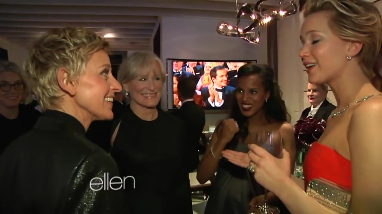 Behind_the_Scenes_at_the_Oscars_2810529.jpg