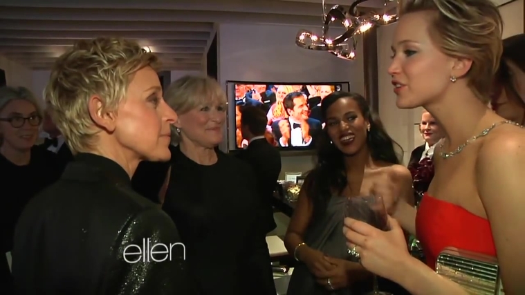 Behind_the_Scenes_at_the_Oscars_2810729.jpg