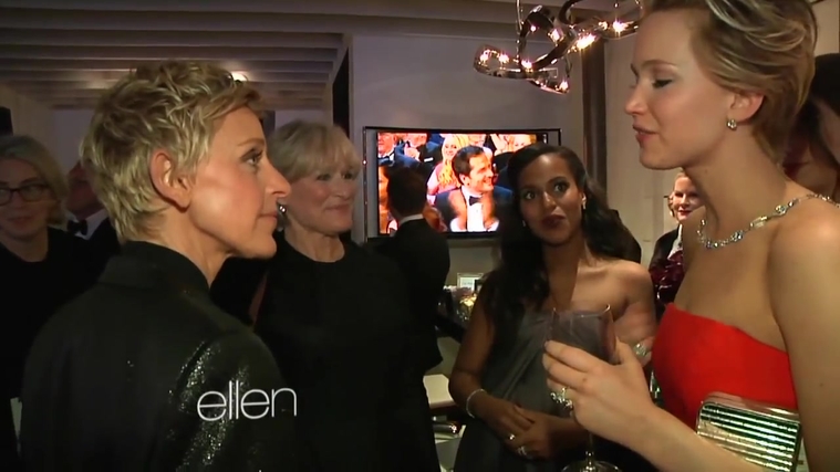 Behind_the_Scenes_at_the_Oscars_2810829.jpg