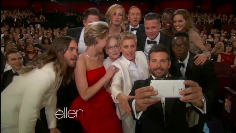 Behind_the_Scenes_at_the_Oscars_284229.jpg