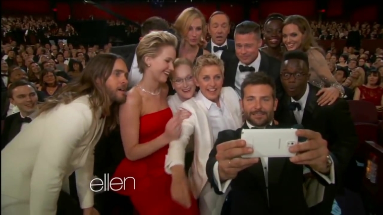 Behind_the_Scenes_at_the_Oscars_284329.jpg