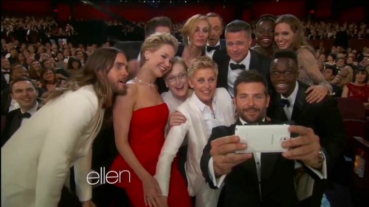 Behind_the_Scenes_at_the_Oscars_284529.jpg