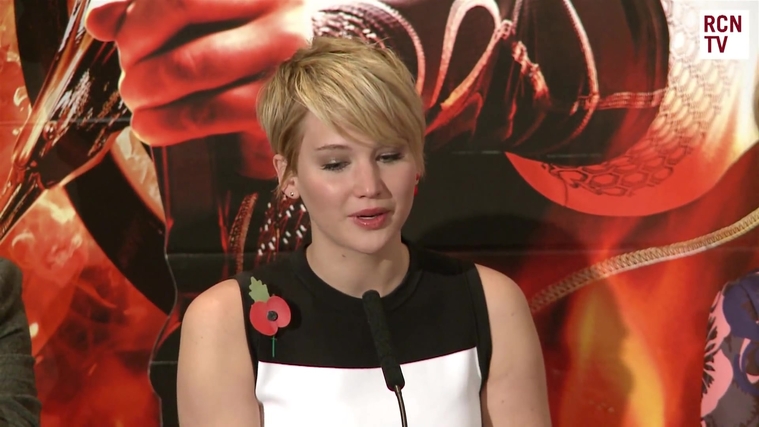 Catching_Fire_Press_Conference_2813829.jpg